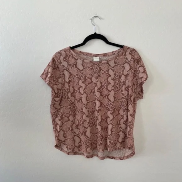 Snake Print Python Tee T Shirt Boho Bohemian Artsy Chic Hipster Modern Top - Picture 6 of 7